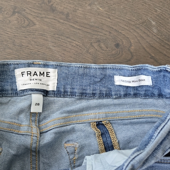 FRAME Le Crop Mini Boot Hem Jeans Size 28 - Picture 3 of 7